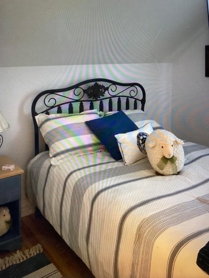 Couette Et Cafe Au Crepuscule Bed & Breakfast La Patrie Exterior foto