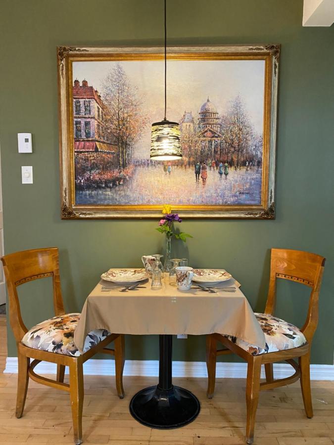 Couette Et Cafe Au Crepuscule Bed & Breakfast La Patrie Exterior foto